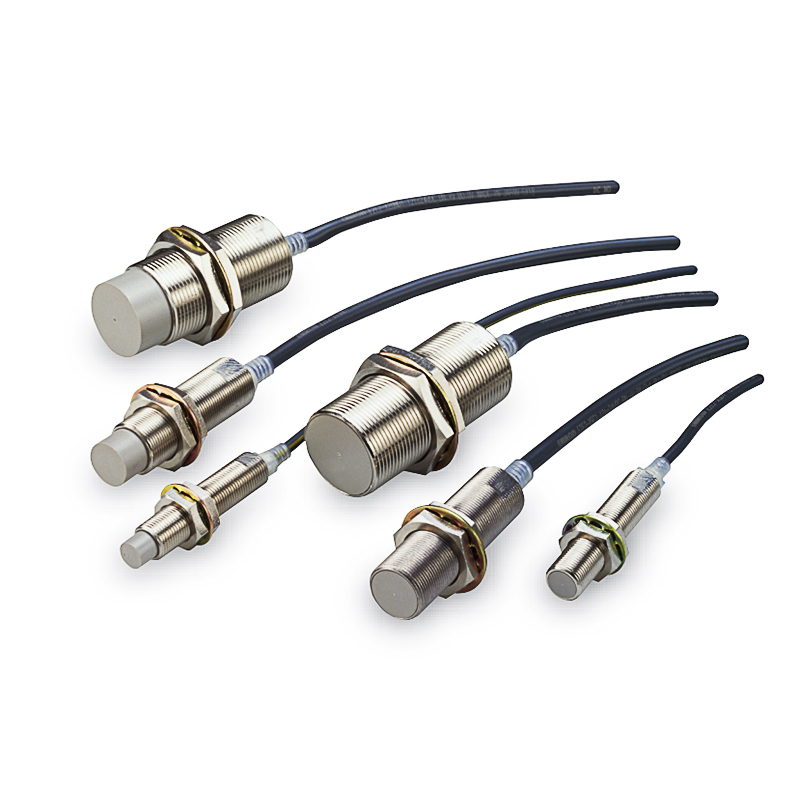 OMRON 欧姆龙 耐油接近传感器 标准型 E2ER-X7D2 2M