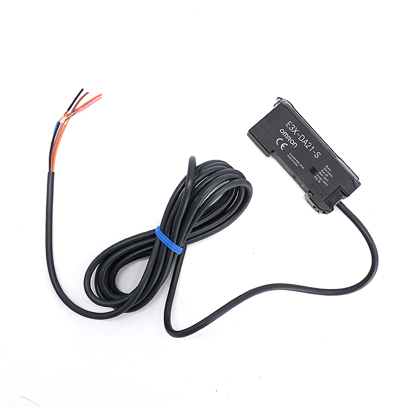 OMRON 欧姆龙 智能光纤放大器 E3X-HD44