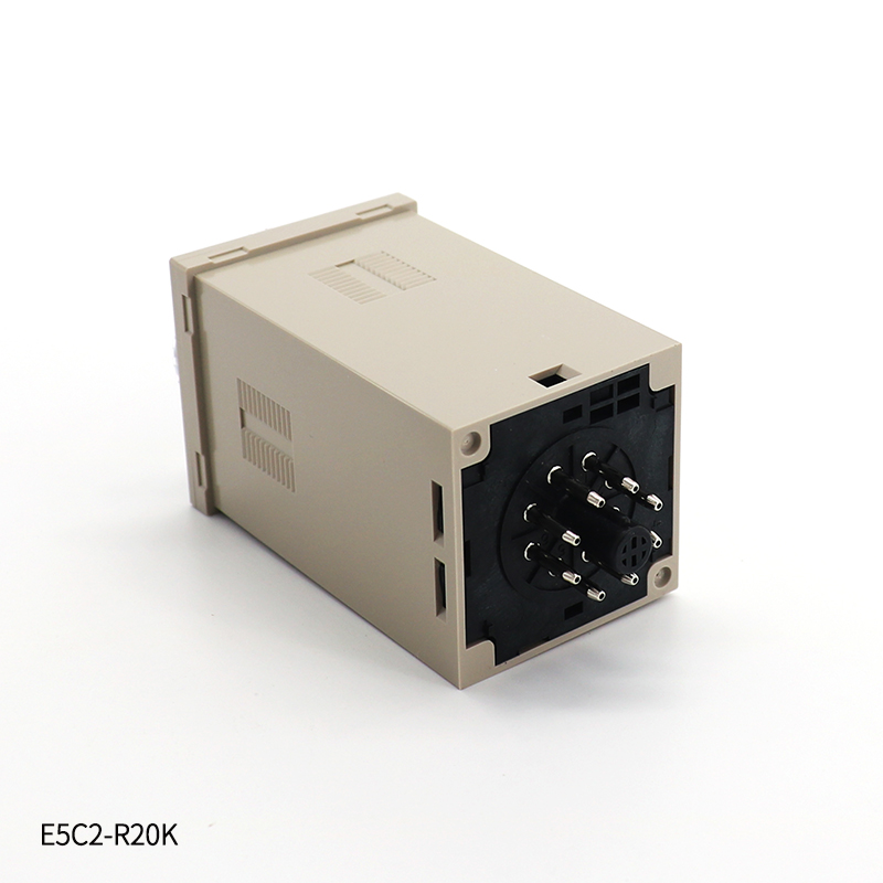 OMRON 欧姆龙 电子温控器 E5C2-R20K AC100-240 0-800