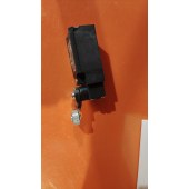 OMRON 欧姆龙 安全限位开关 D4N-2125