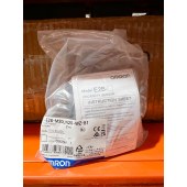 OMRON 欧姆龙 接近传感器 E2B-M30LN20-WZ-B1 2M