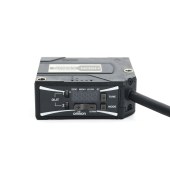 OMRON 欧姆龙 智能传感器内置放大器型激光传感器 ZX1-LD300A61 2M